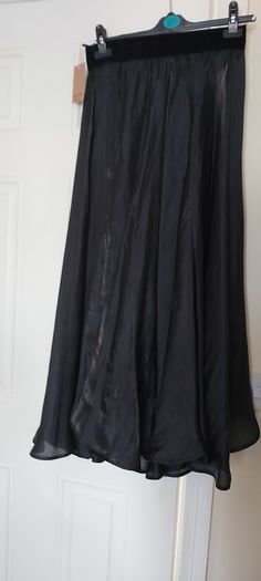 Ladies skirt... Gallery
