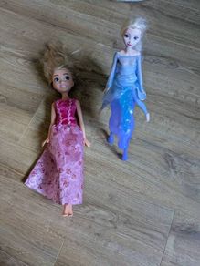 Elsa & Sleeping Beauty Dolls