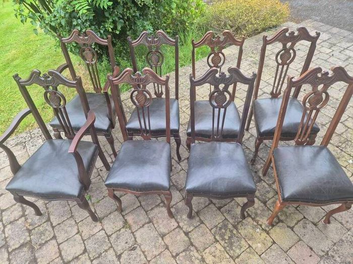 Set of 8 Dining Chairs