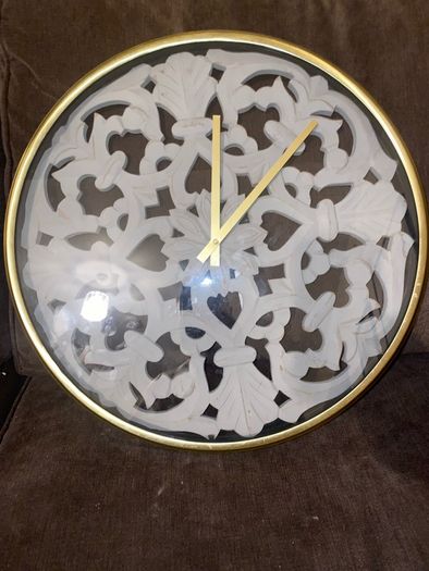 Wall clock