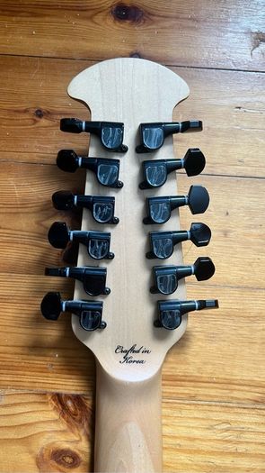 Ovation Pro Series Elite 2058-TX Guitar with moulded Ovation Hard Case