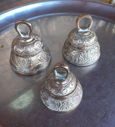 3 brass sanctuary bells, D18, post 7e