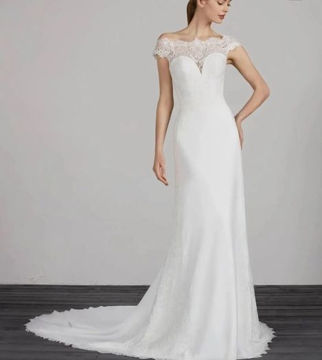 Fabulous Pronovias San Modena Wedding Dress
