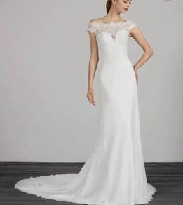 Fabulous Pronovias San Modena Wedding Dress