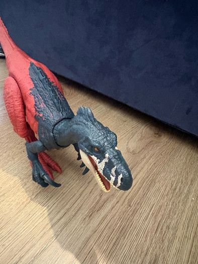 3 big dinosaurs