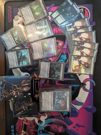 Magic the Gathering Warhammer commander decks: Necrons, Chaos, Tyrannids