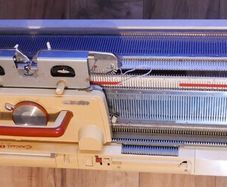Knit Master Empisal Knitting Machine Model 360