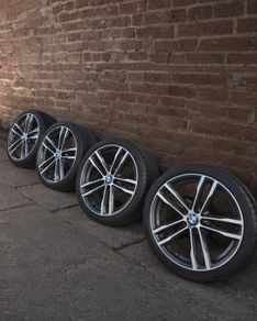 19" BMW Genuine M-Sport 704M