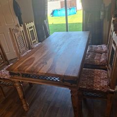 Mexican Pine solid wood Table and 6 Chairs
