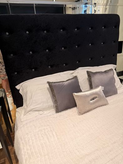 King size bed and mattress for quick sale