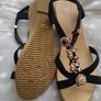 ladies black and gold sandals Image 3