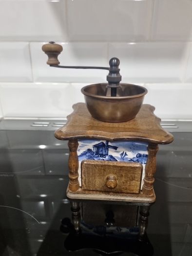 vintage grinder