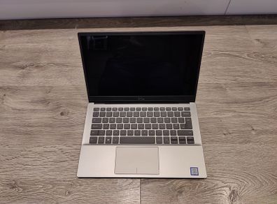Slim Dell Latitude 3301 | Amazing Screen
