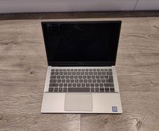 Slim Dell Latitude 3301 | Amazing Screen  |  New Battery