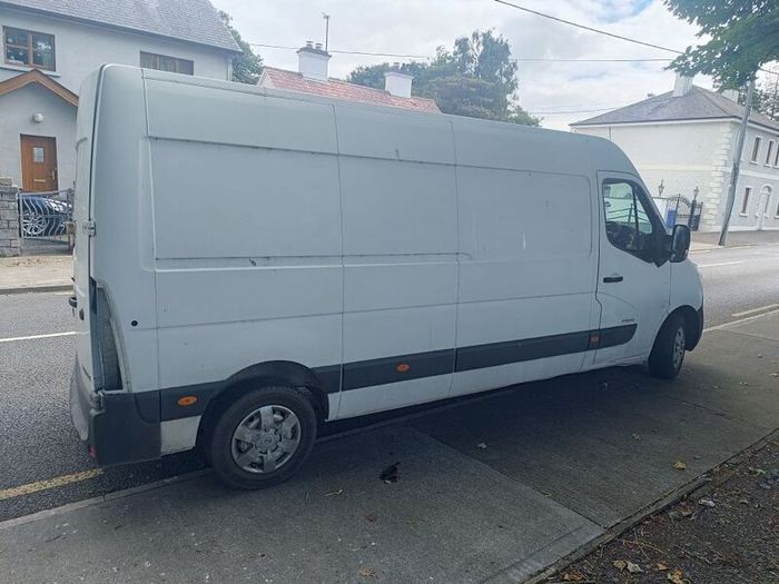 Renault Master LWB FWD for parts 2010-2015