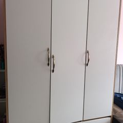 wardrobe