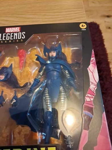 Marvel Legends: Wolverine & Psylocke 6'' 2-Pack Deluxe