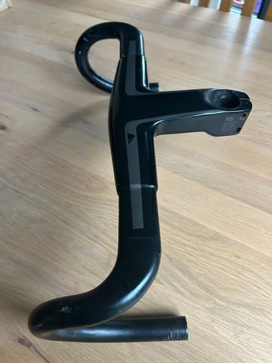 Canyon H11 Integrated Handlebar