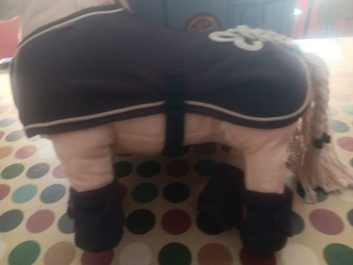 toy horse