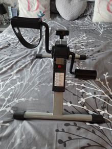 Sitting mini exercise bike,