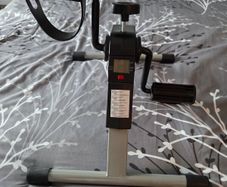 Sitting mini exercise bike,