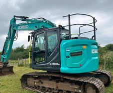 Kobelco SK140 SR lc