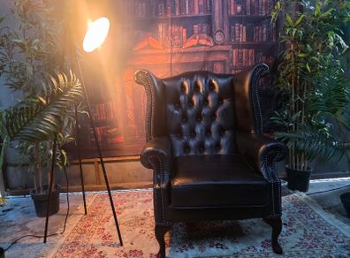 black Anne Queen chesterfield