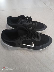 NIKE boy's trainers. UK5