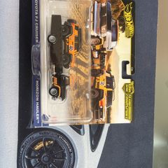Hot wheels Team Transport Toyota FJ Cruiser with Horizon Hauler #81