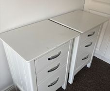 Bedside lockers
