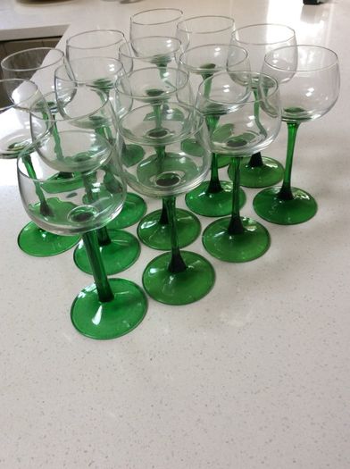 Luminarc  France Mid Century Green Stemmed Wine Glasses