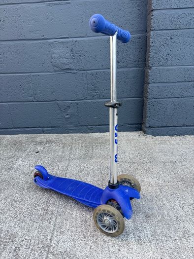 Micro Scooter
