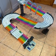 Hot Wheels Mario Rainbow Road