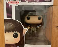 Vaulted Funko Pop! Rian #858 The Dark Crystal. Age of Resistance. Mint Condition
