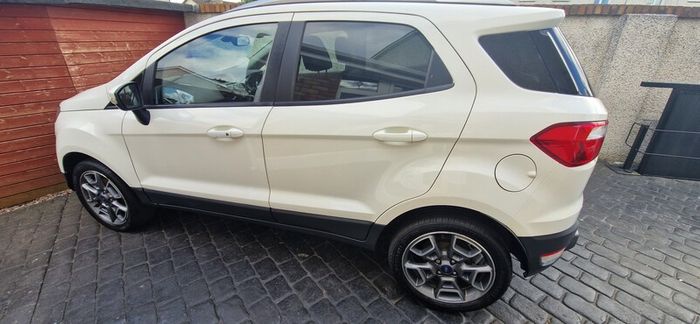 Ford EcoSport 2016