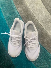 Nike revolution