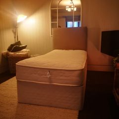 Respa single mattress and divan bed