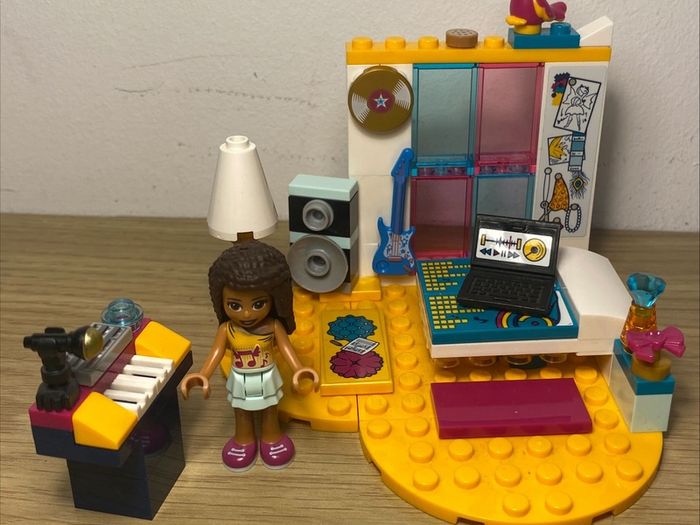 LEGO Friends Andrea's Bedroom