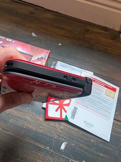 Nintendo 3DS XL - Pokemon Red Xerneas Yveltal Edition Console