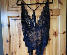 BNWT Lovely Black Bodysuit size 18