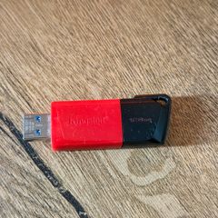 Kingston 128GB USB Flash Drive