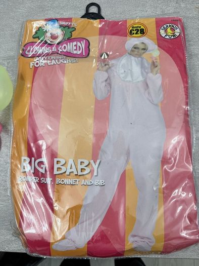 costume ladys