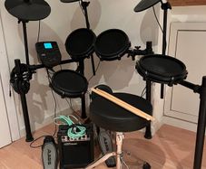 Alesis Electronic Drum Kit