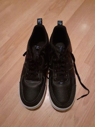 Nike Air Force 1 Low LV8 Reflective Swoosh Black DN4433-002