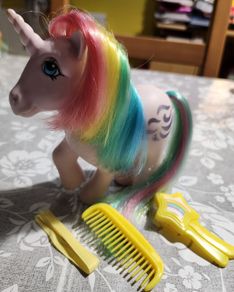 Vintage G1 My Little Pony - Windy With Accessories