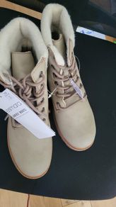 women's shoes