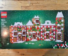 LEGO 4002023 Gingerbread Houses - Rare Employee Christmas Gift - New in Box