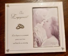 Engagement Frame Gift - Carraig Donn New