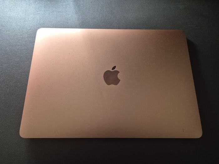 Apple MacBook Air M1 A2237 (2020) in Rose Gold