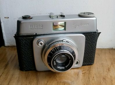 Vintage Ilford Sportsman Film Camera